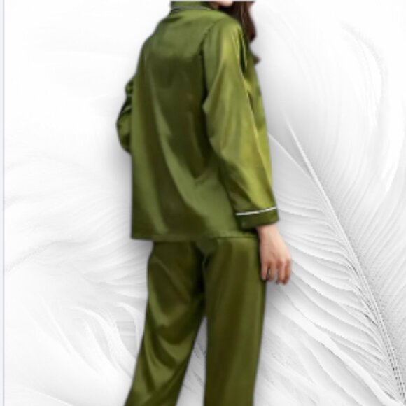 Olive Green Satin Pajama Set with White Piping – Size L - Picture 2 of 11
